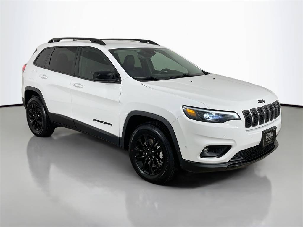 2023 Jeep Cherokee Altitude Lux — SUV — 42,474 mi — La Crosse, WI