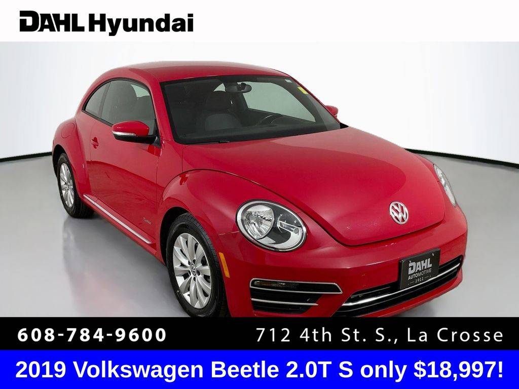 2019 Volkswagen Beetle S — Coupe — 51,710 mi — La Crosse, WI