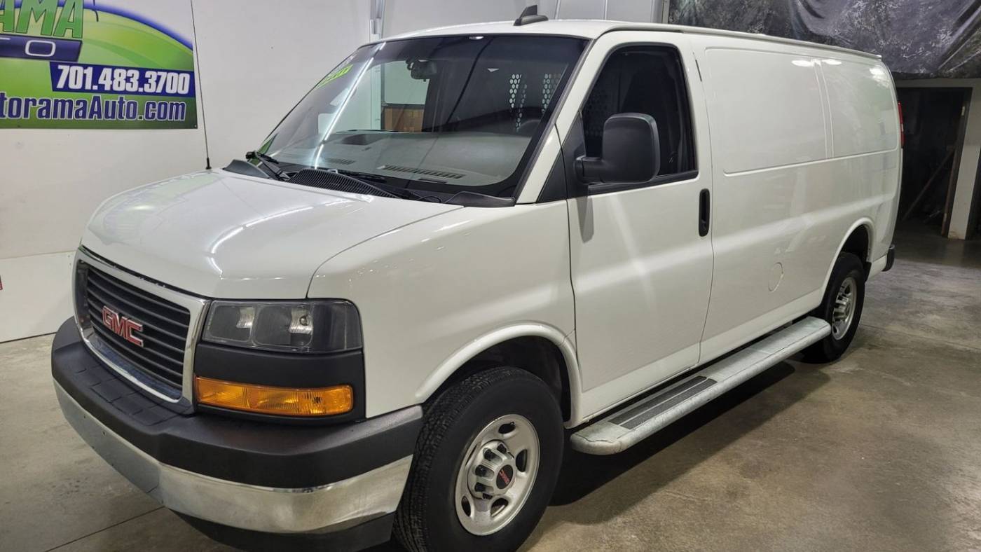 2022 GMC Savana Cargo Van Base — Cargo Van — 36,060 mi — Dickinson, ND