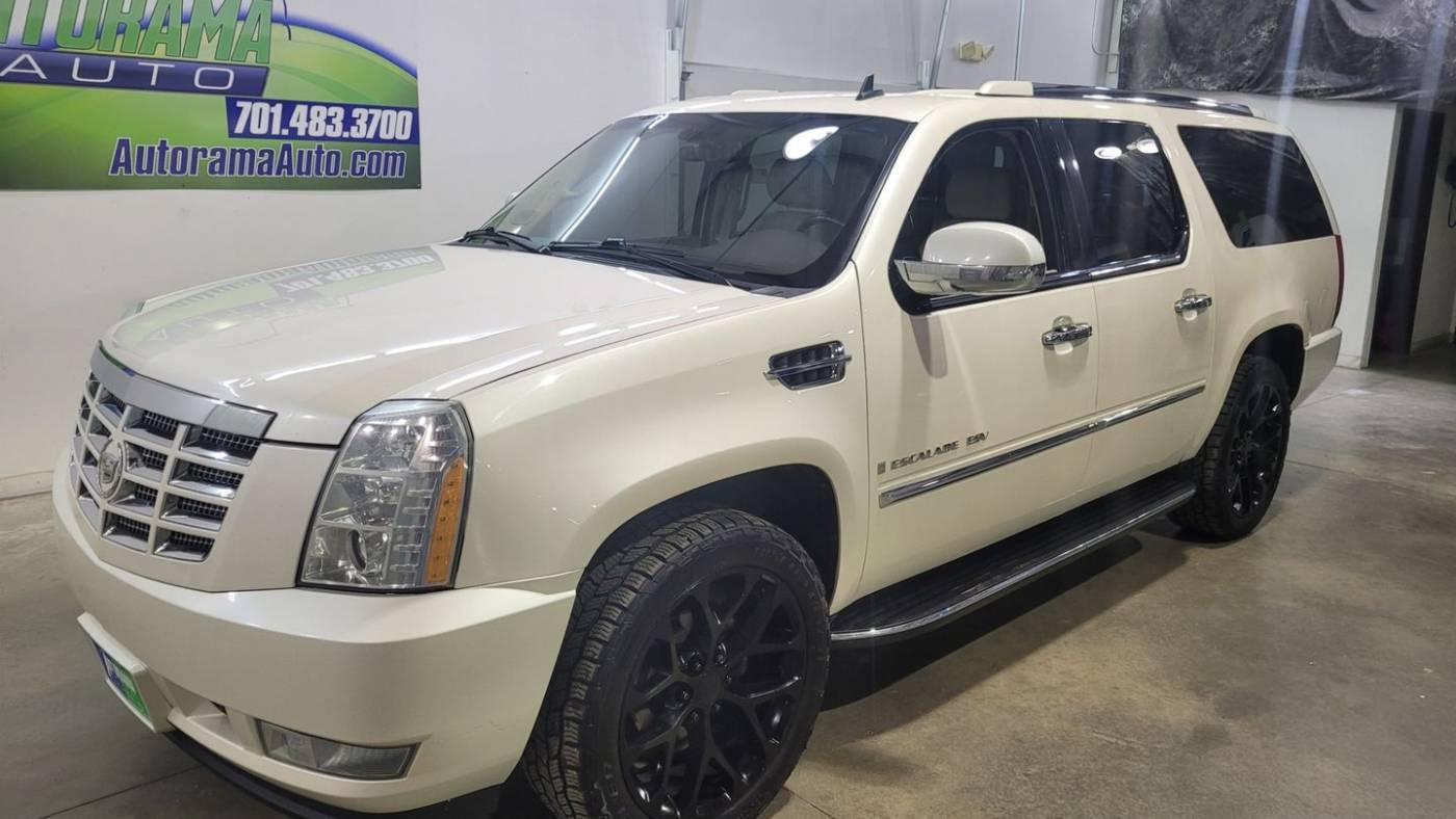 2009 Cadillac Escalade Standard — SUV — 156,000 mi — Dickinson, ND