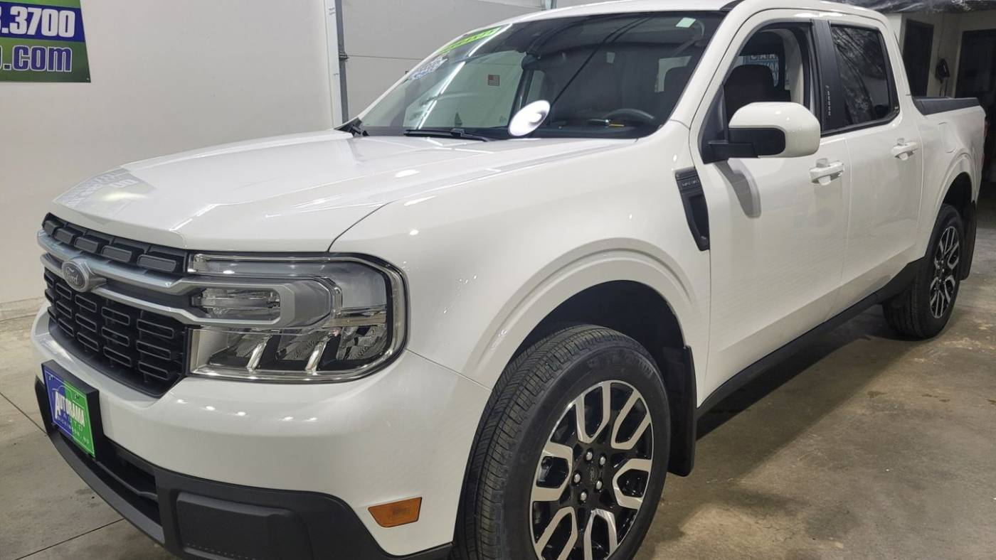 2023 Ford Maverick LARIAT — Pickup Truck — 6,700 mi — Dickinson, ND