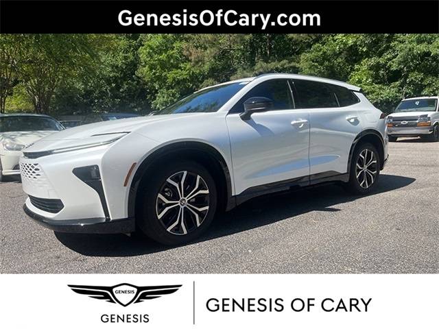 2025 Toyota Crown Signia XLE — SUV — 11,163 mi — Cary, NC