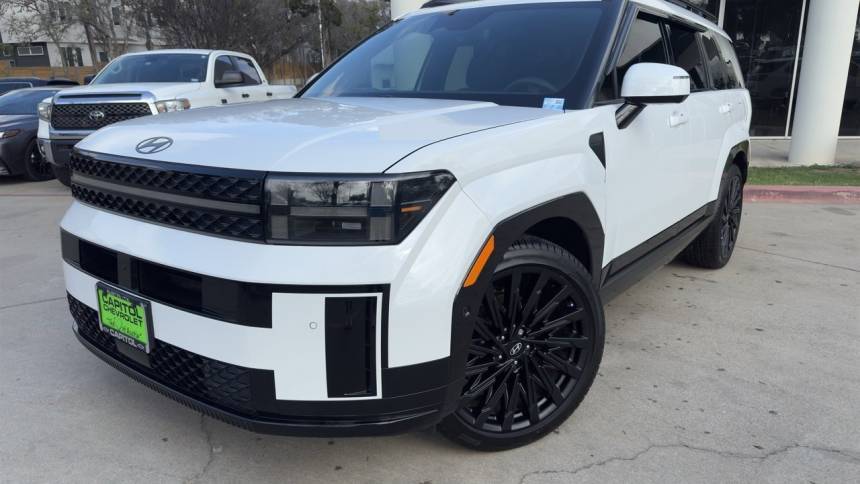 2025 Hyundai Santa Fe Calligraphy — SUV — 5,999 mi — Austin, TX