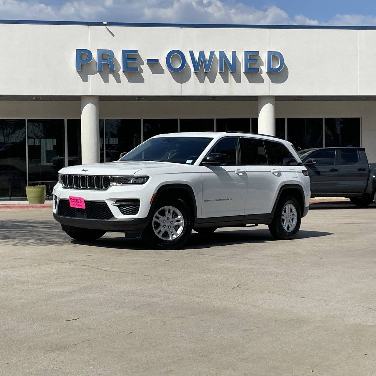 2023 Jeep Grand Cherokee Laredo — SUV — 62,472 mi — Austin, TX