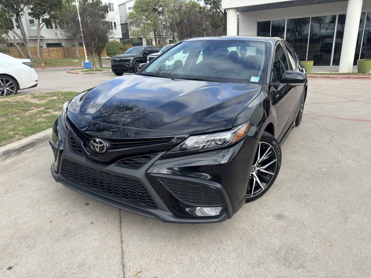 2023 Toyota Camry SE — Sedan — 64,442 mi — Austin, TX