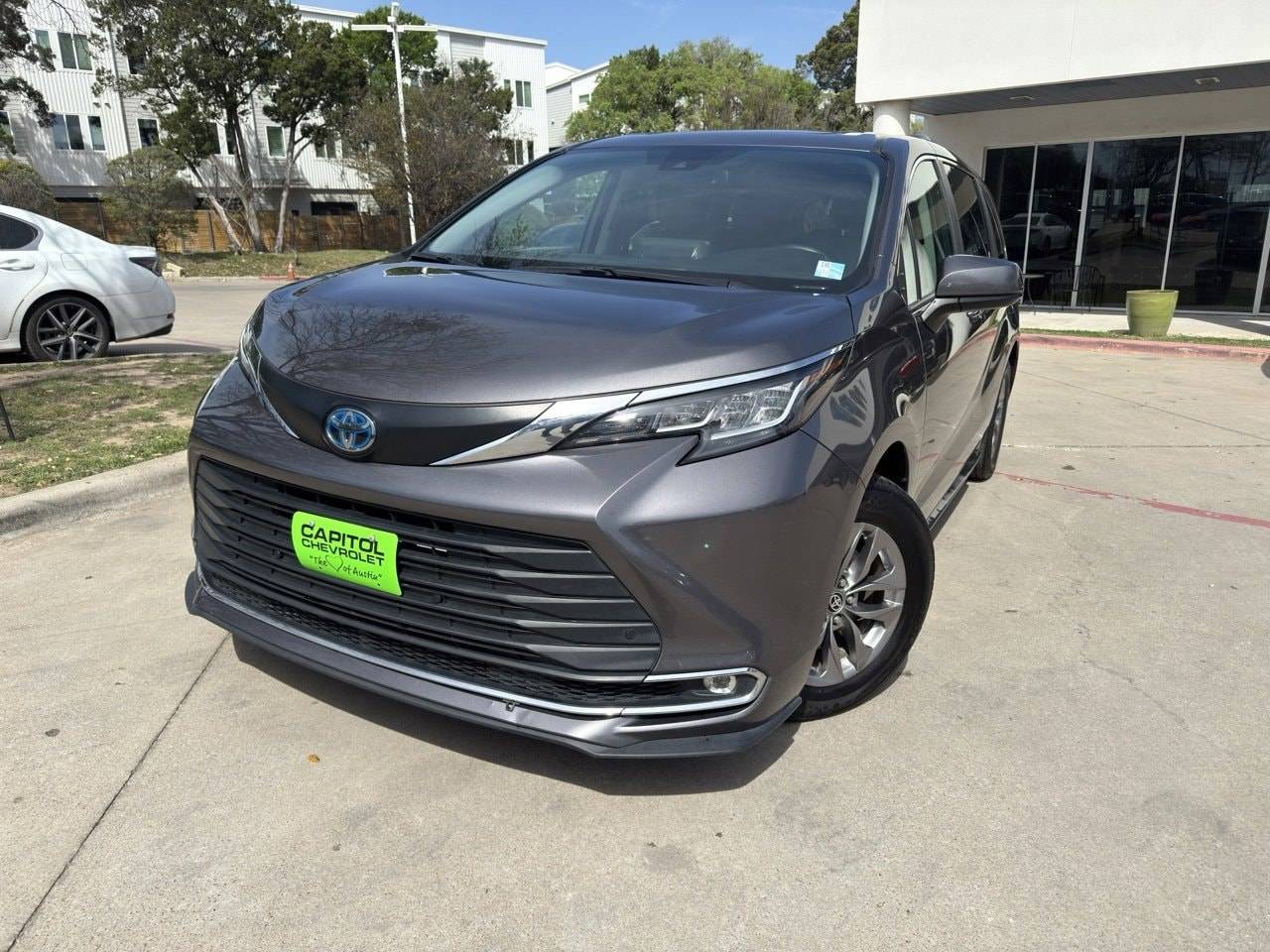 2023 Toyota Sienna XLE — Minivan — 67,580 mi — Austin, TX