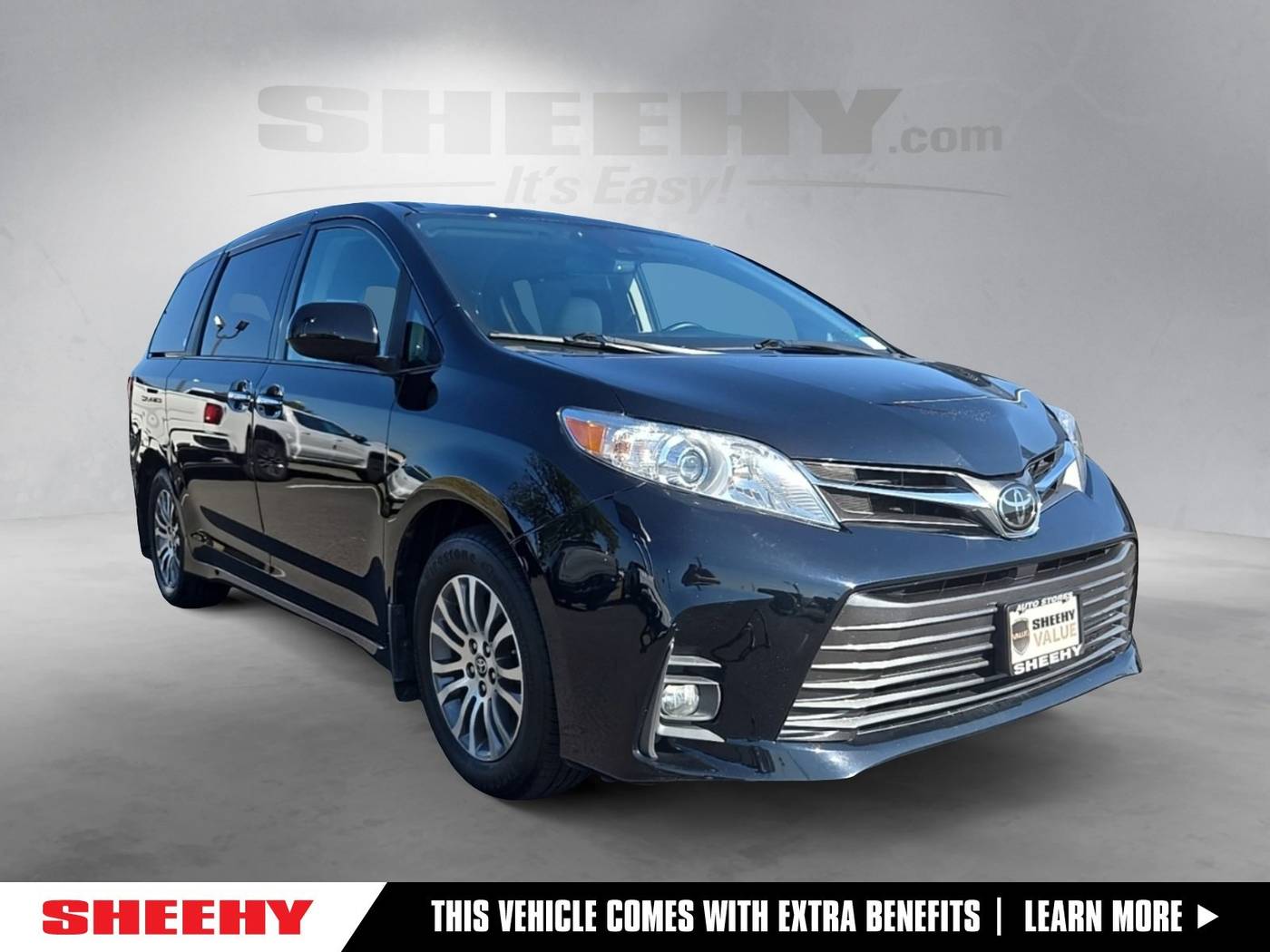 2020 Toyota Sienna XLE — Minivan — 117,239 mi — Fredericksburg, VA