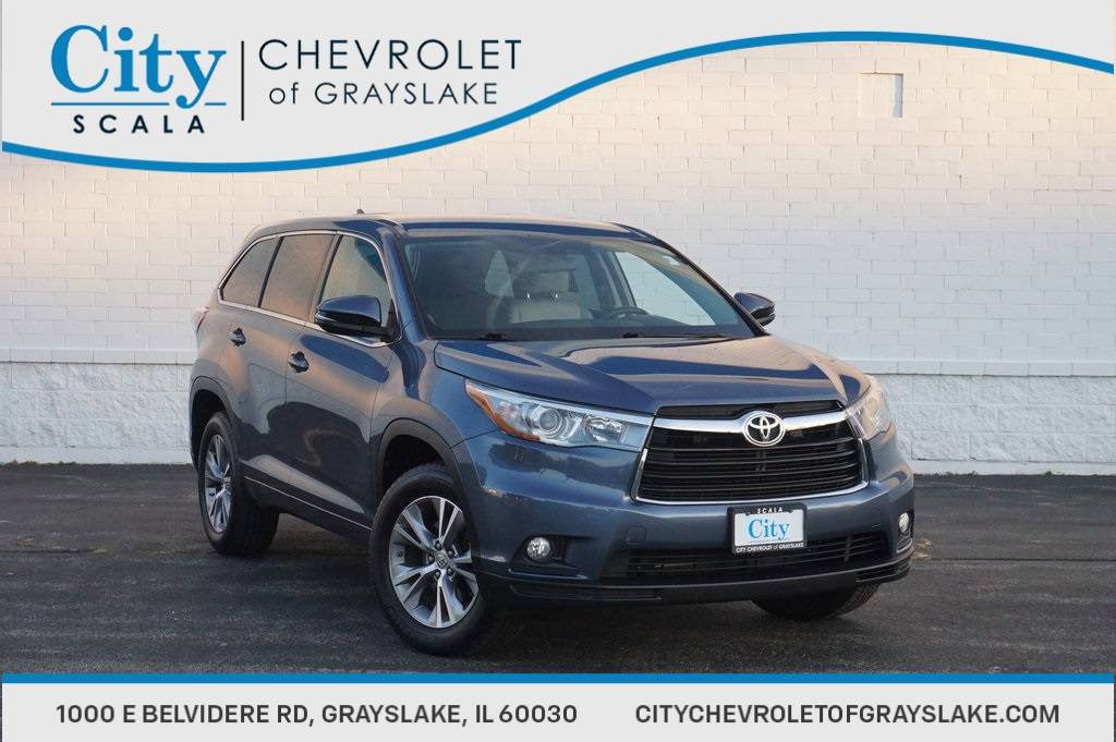 2015 Toyota Highlander LE V6 — SUV — 70,068 mi — Grayslake, IL