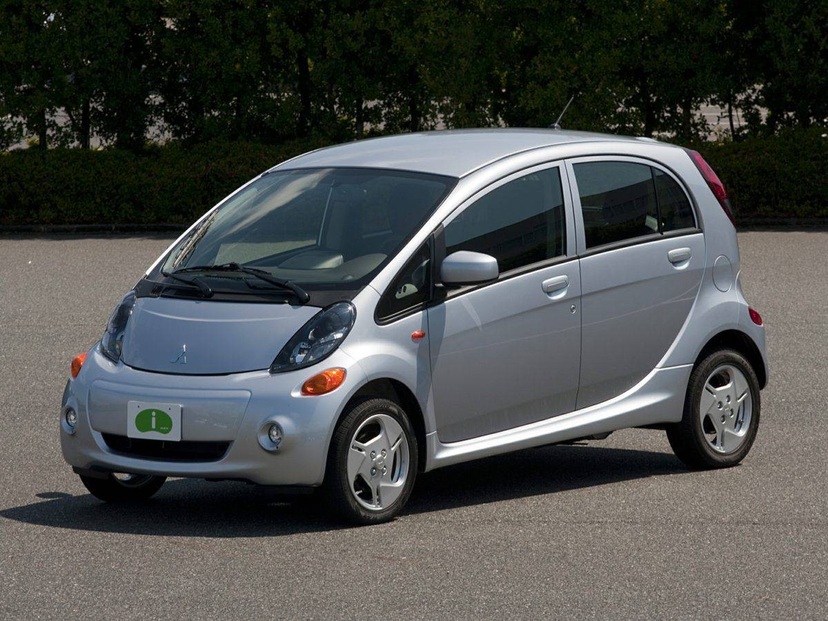 2012 Mitsubishi i-MiEV ES — Hatchback — 77,717 mi — Grayslake, IL