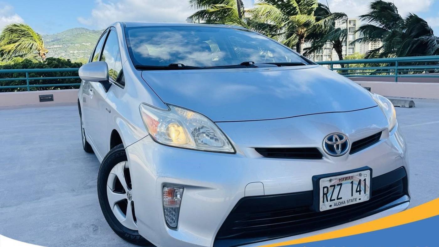 2013 Toyota Prius One — Sedan — 104,438 mi — Honolulu, HI