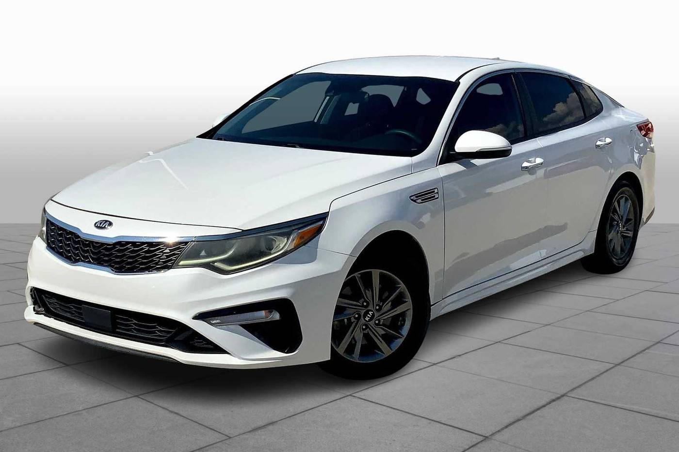 2019 Kia Optima LX — Sedan — 73,853 mi — Denton, TX