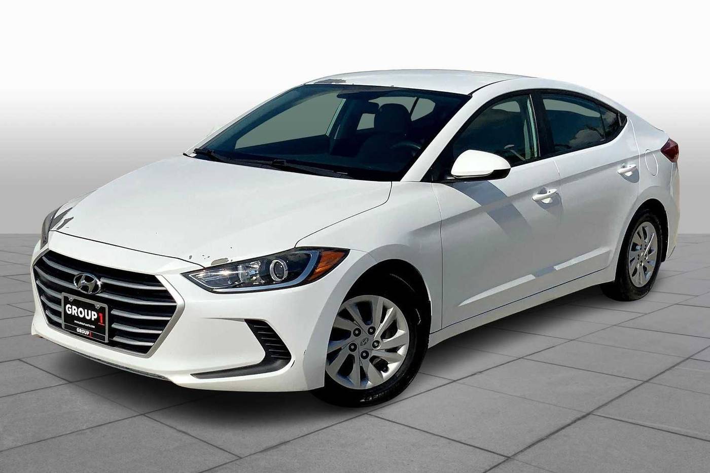 2017 Hyundai Elantra SE — Sedan — 92,588 mi — Denton, TX