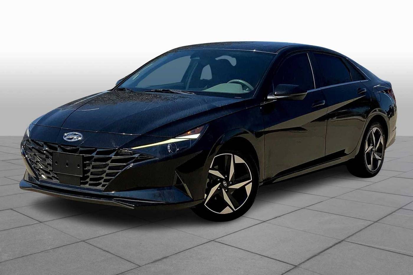 2022 Hyundai Elantra SEL — Sedan — 30,805 mi — Denton, TX