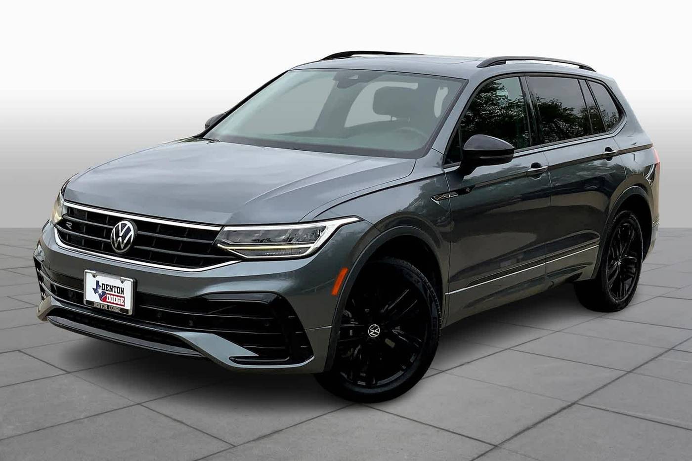 2022 Volkswagen Tiguan SE R-Line Black — SUV — 53,040 mi — Denton, TX
