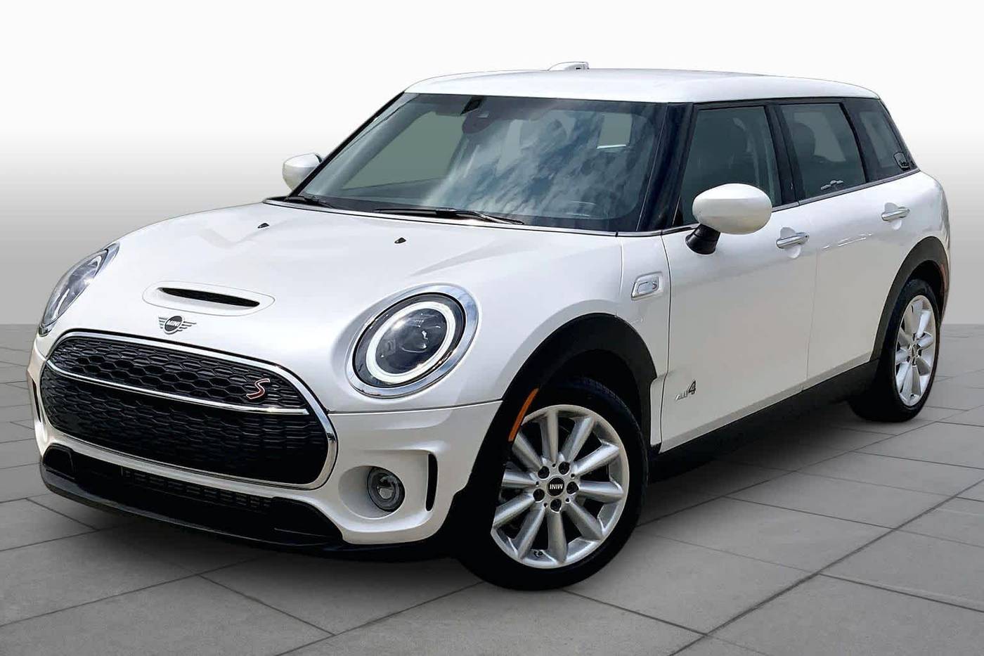 2024 MINI Clubman Cooper S — Sedan — 6,817 mi — Denton, TX