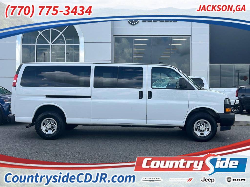 2022 Chevrolet Express Passenger LS — Passenger Van — 36,289 mi — Jackson, GA