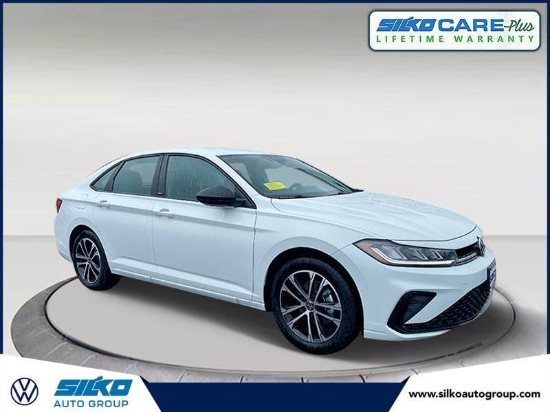 2025 Volkswagen Jetta Sport — Sedan — 5,100 mi — Easton, MA