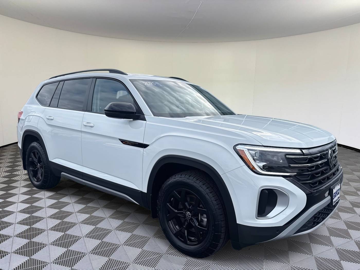 2025 Volkswagen Atlas Peak Edition — SUV — 6,269 mi — Easton, MA