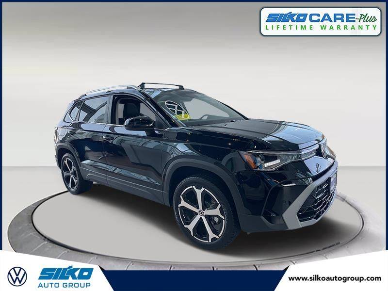 2025 Volkswagen Taos SEL — SUV — 4,900 mi — Easton, MA