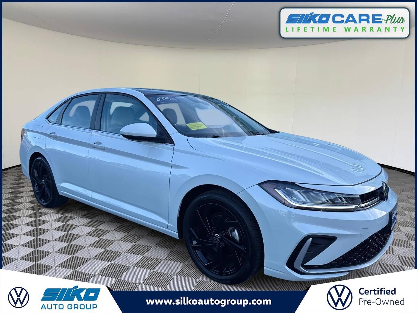 2025 Volkswagen Jetta SE — Sedan — 6,486 mi — Easton, MA