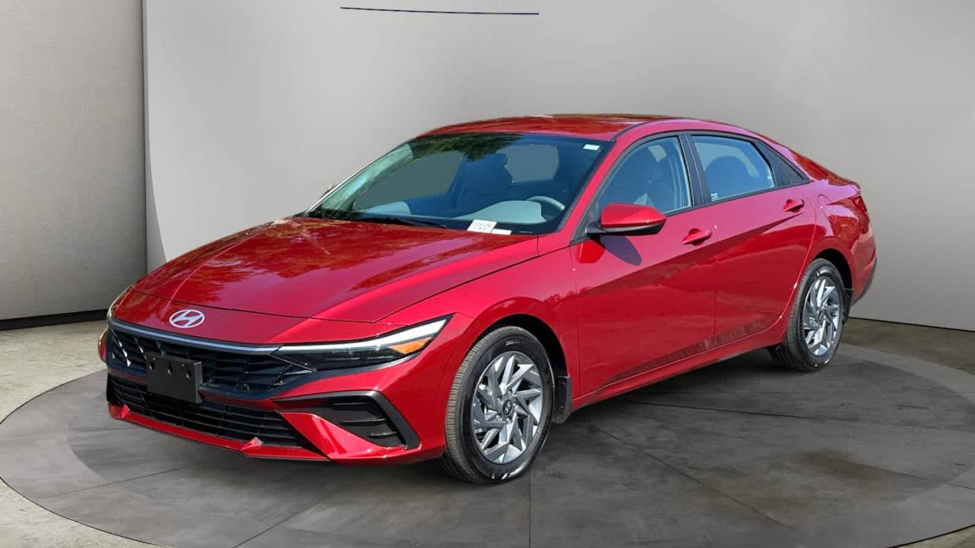 2024 Hyundai Elantra SEL — Sedan — 3,159 mi — Plymouth, MA