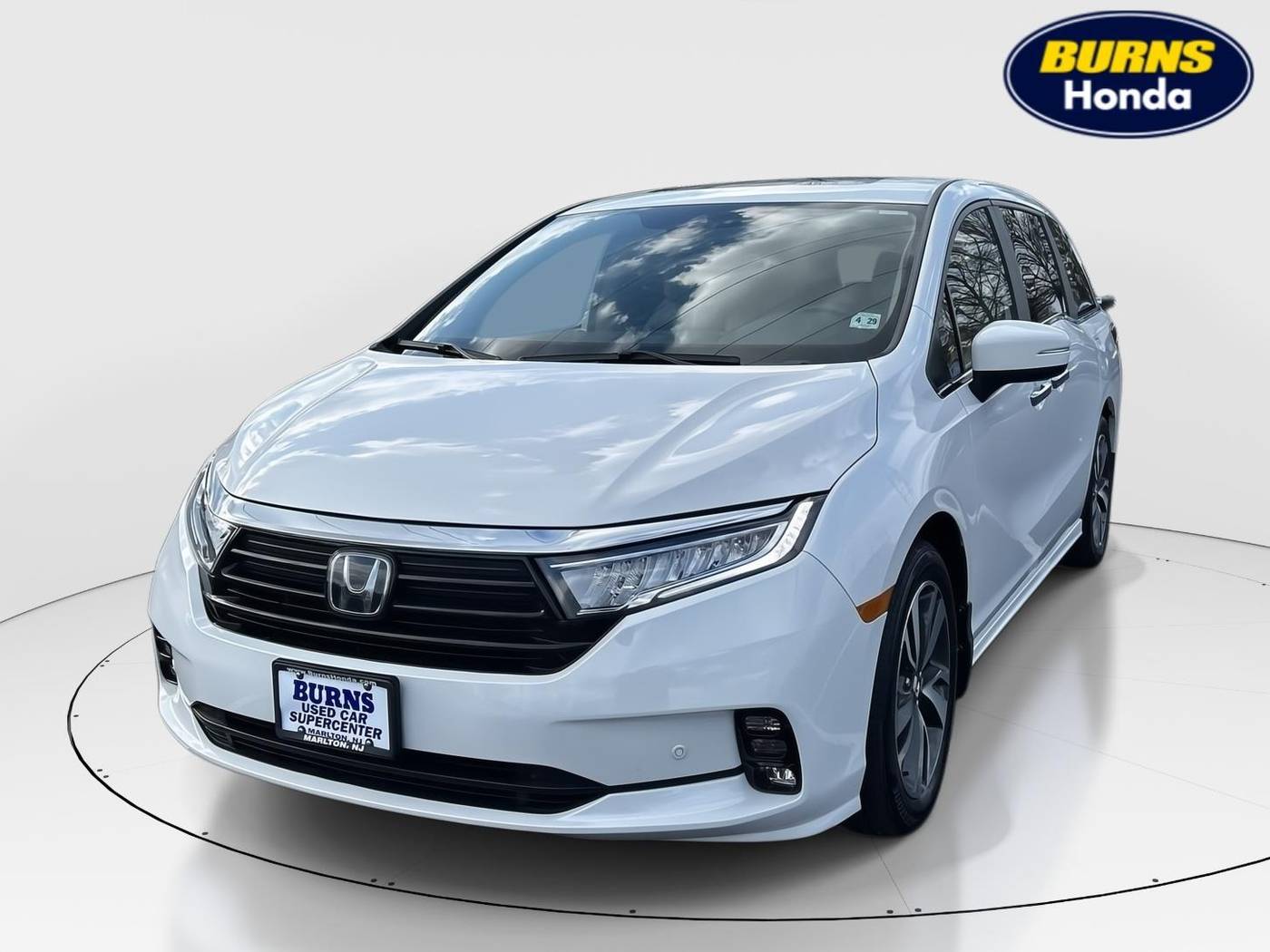 2024 Honda Odyssey Touring — Minivan — 16,338 mi — Marlton, NJ