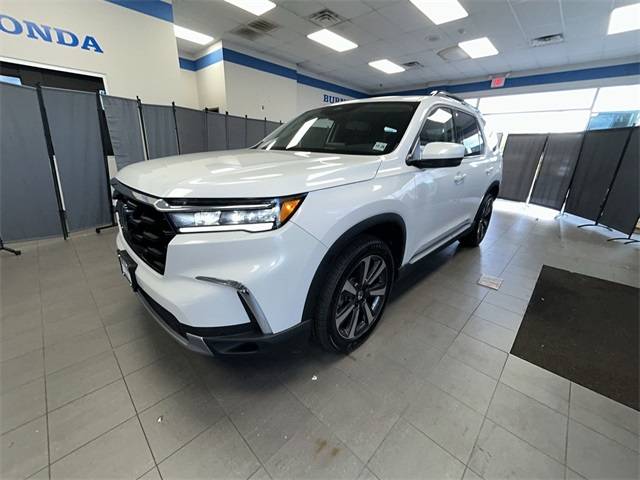 2023 Honda Pilot Touring — SUV — 24,851 mi — Marlton, NJ
