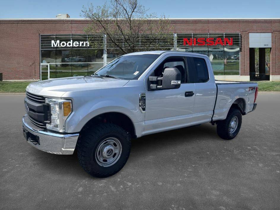 2017 Ford Super Duty F-250 XL — Pickup Truck — 191,263 mi — Cornelius, NC