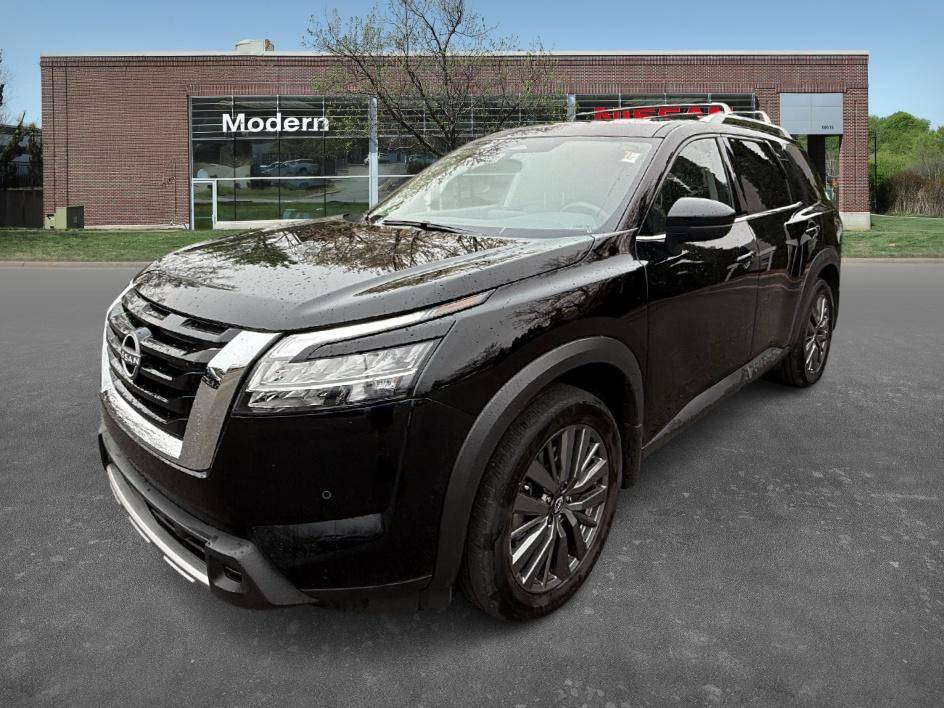 2024 Nissan Pathfinder SL — SUV — 9,294 mi — Cornelius, NC