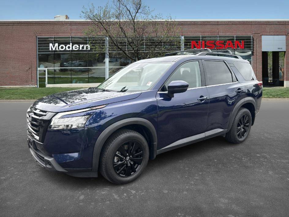 2022 Nissan Pathfinder SV — SUV — 62,917 mi — Cornelius, NC