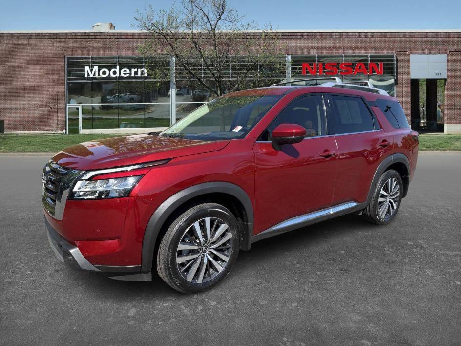 2022 Nissan Pathfinder Platinum — SUV — 25,451 mi — Cornelius, NC