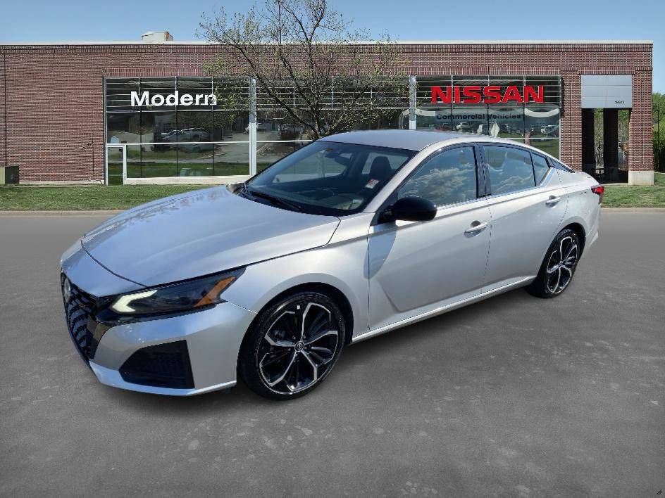 2023 Nissan Altima SR — Sedan — 51,332 mi — Cornelius, NC
