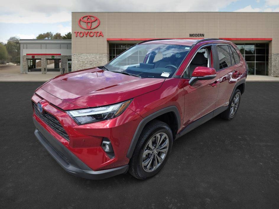 2024 Toyota RAV4 Hybrid XLE Premium — SUV — 7,725 mi — Boone, NC