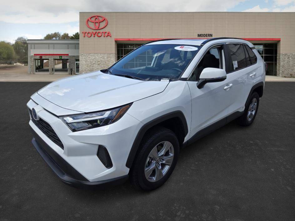 2024 Toyota RAV4 Hybrid XLE — SUV — 7,056 mi — Boone, NC