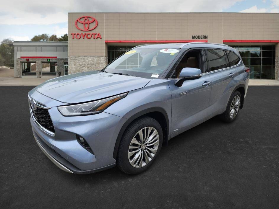 2021 Toyota Highlander Hybrid Platinum — SUV — 64,625 mi — Boone, NC