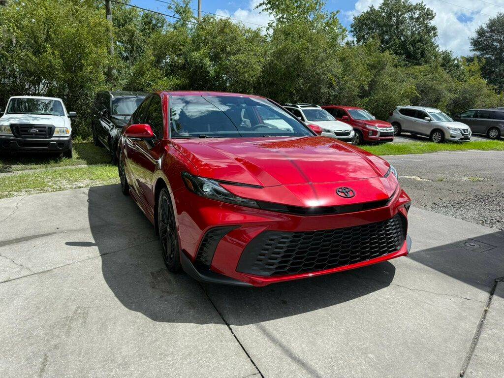 2025 Toyota Camry Hybrid SE — Sedan — 2,088 mi — Gainesville, FL