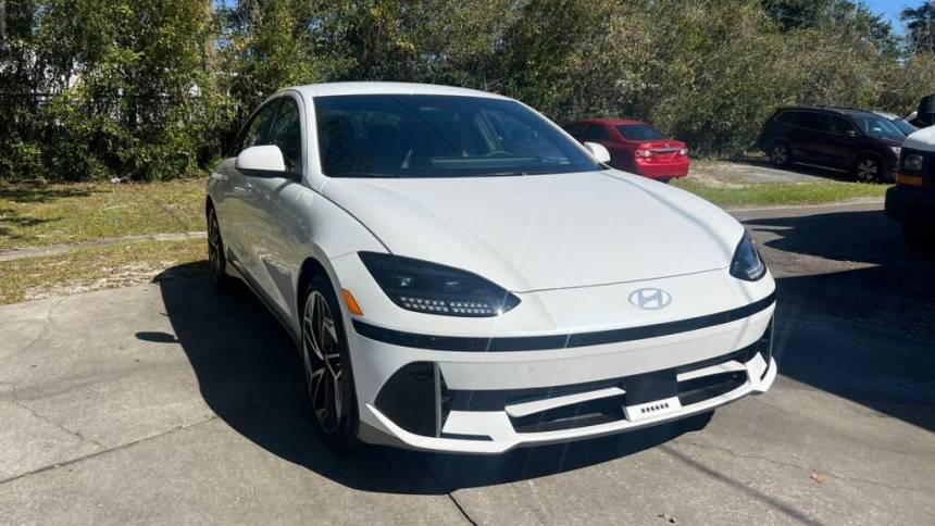 2023 Hyundai IONIQ 6 SEL — Sedan — 27 mi — Gainesville, FL