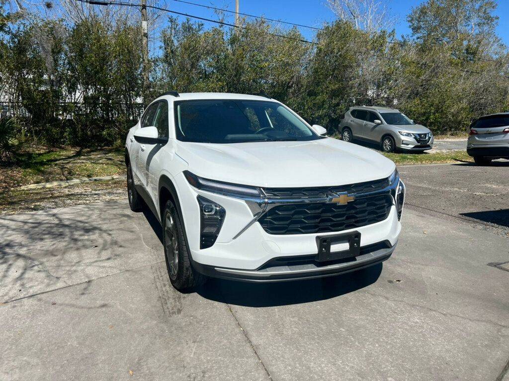 2024 Chevrolet Trax LT — SUV — 10,504 mi — Gainesville, FL