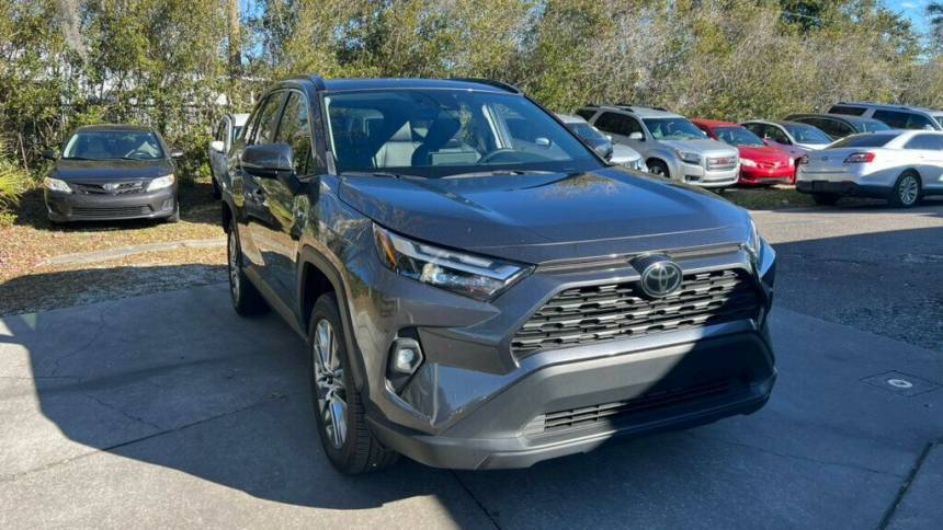 2023 Toyota RAV4 XLE Premium — SUV — 13,463 mi — Gainesville, FL