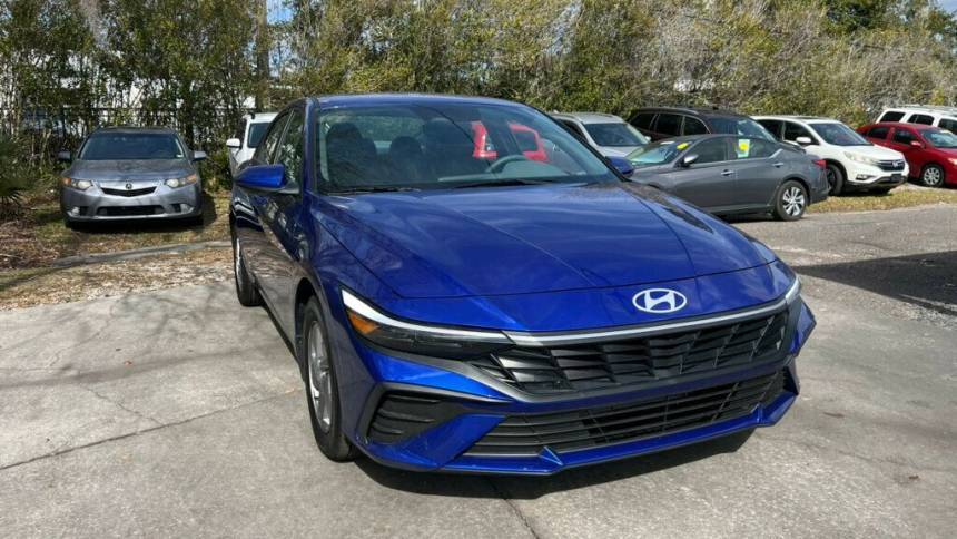 2024 Hyundai Elantra SE — Sedan — 4,559 mi — Gainesville, FL