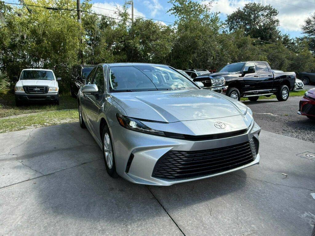 2025 Toyota Camry Hybrid LE — Sedan — 2,876 mi — Gainesville, FL