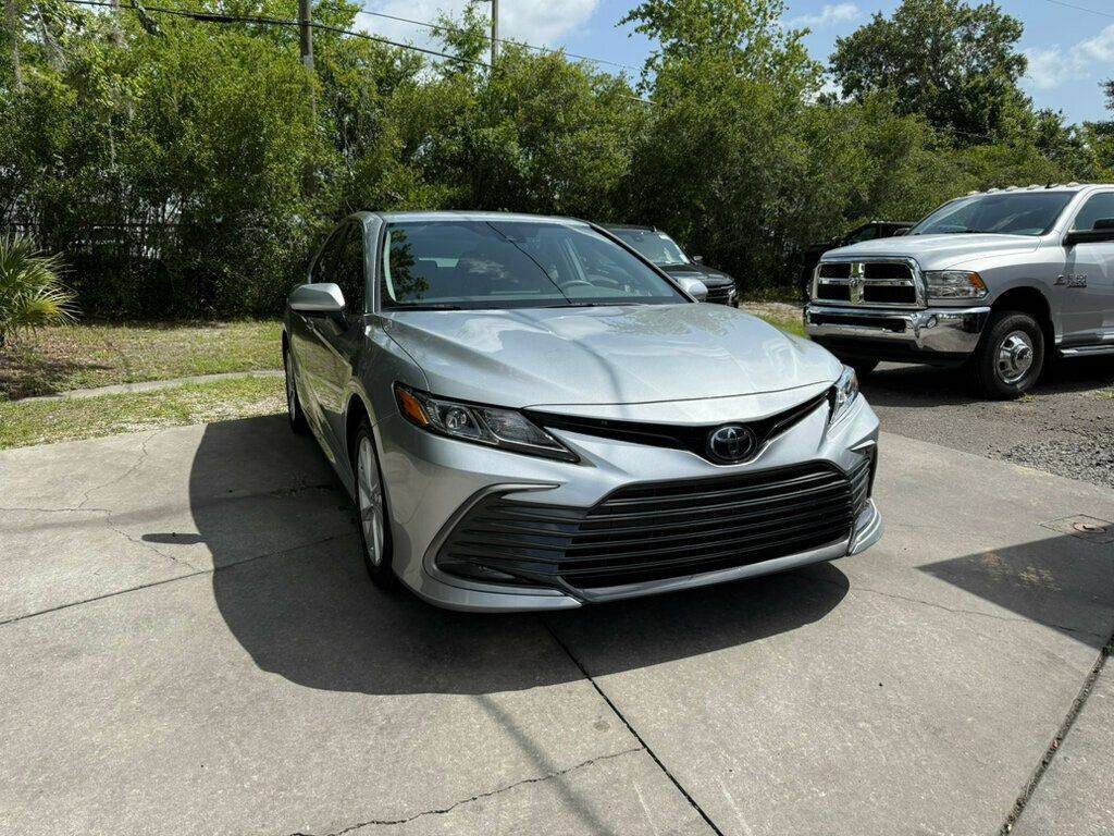 2024 Toyota Camry LE — Sedan — 21,436 mi — Gainesville, FL