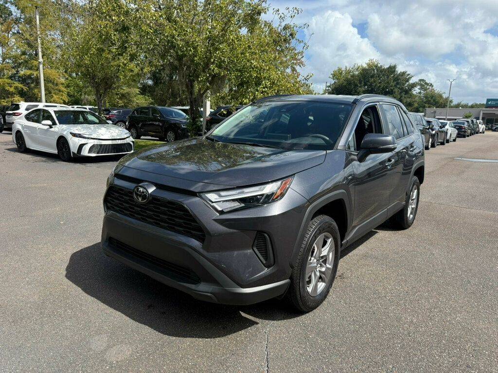 2025 Toyota RAV4 XLE — SUV — 4,908 mi — Gainesville, FL