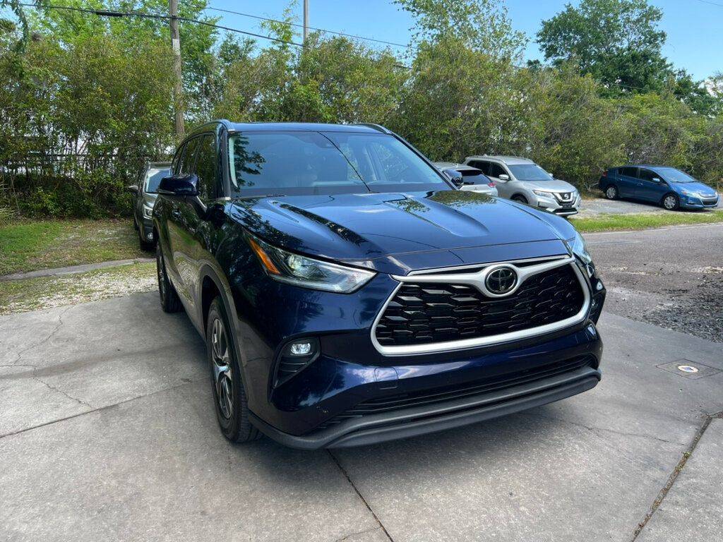 2021 Toyota Highlander XLE — SUV — 42,408 mi — Gainesville, FL