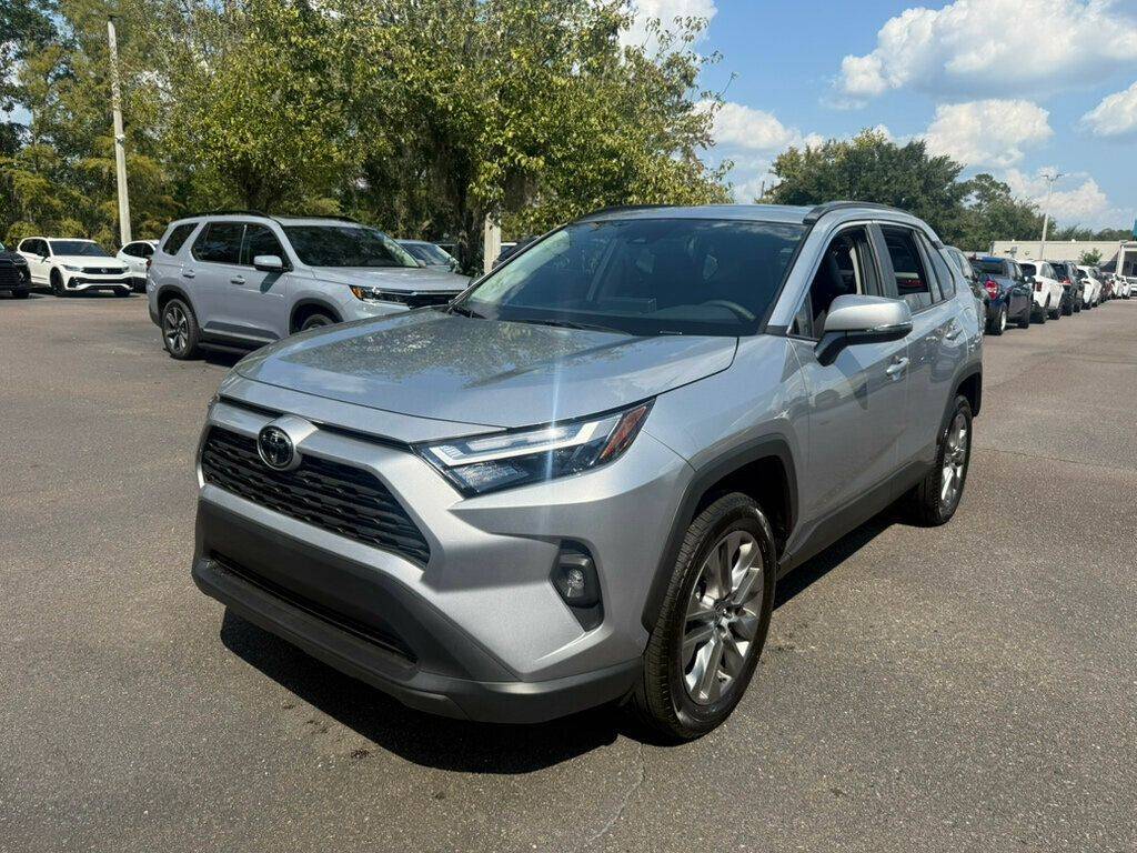 2025 Toyota RAV4 XLE Premium — SUV — 562 mi — Gainesville, FL