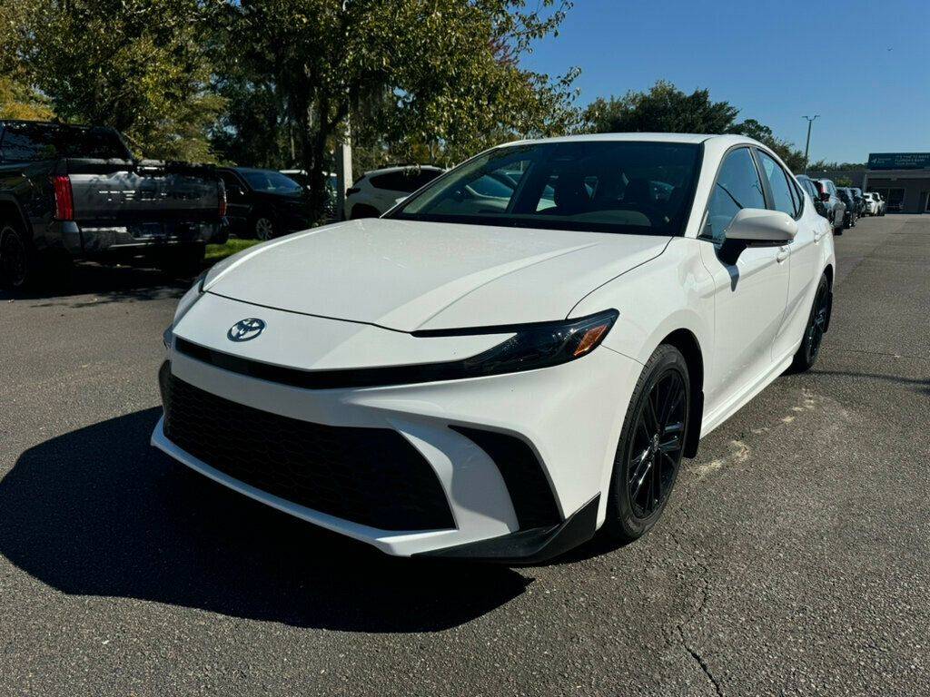 2026 Toyota Camry Hybrid SE — Sedan — 7 mi — Gainesville, FL
