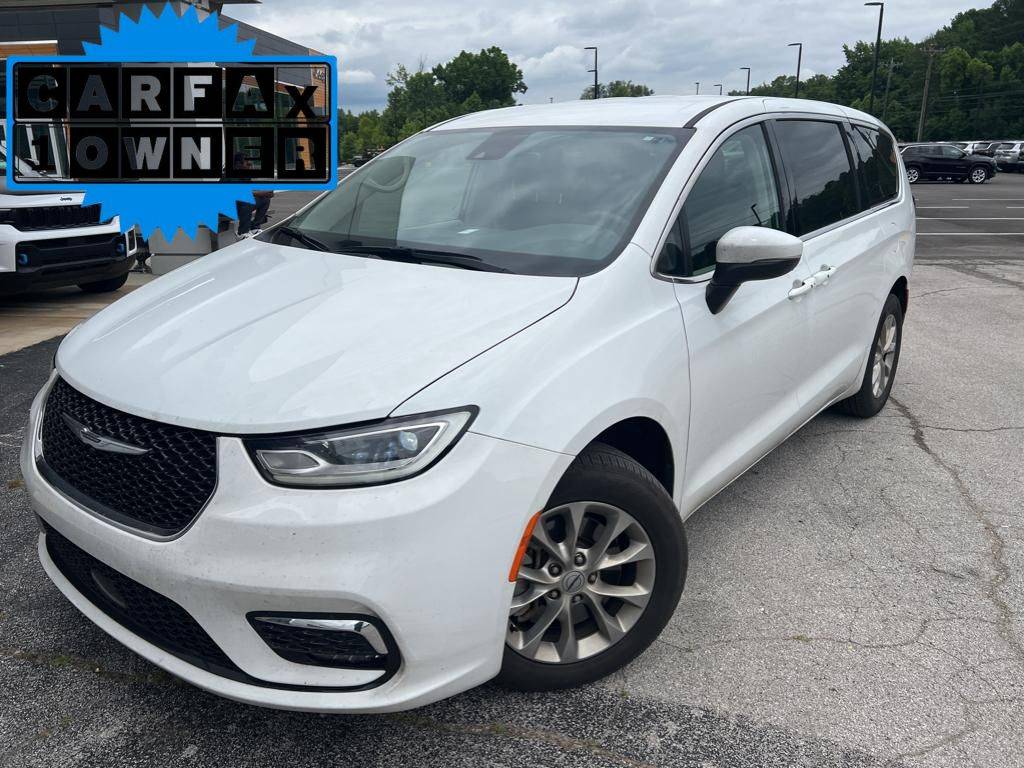 2023 Chrysler Pacifica Touring L — Minivan — 30,014 mi — Decatur, AL