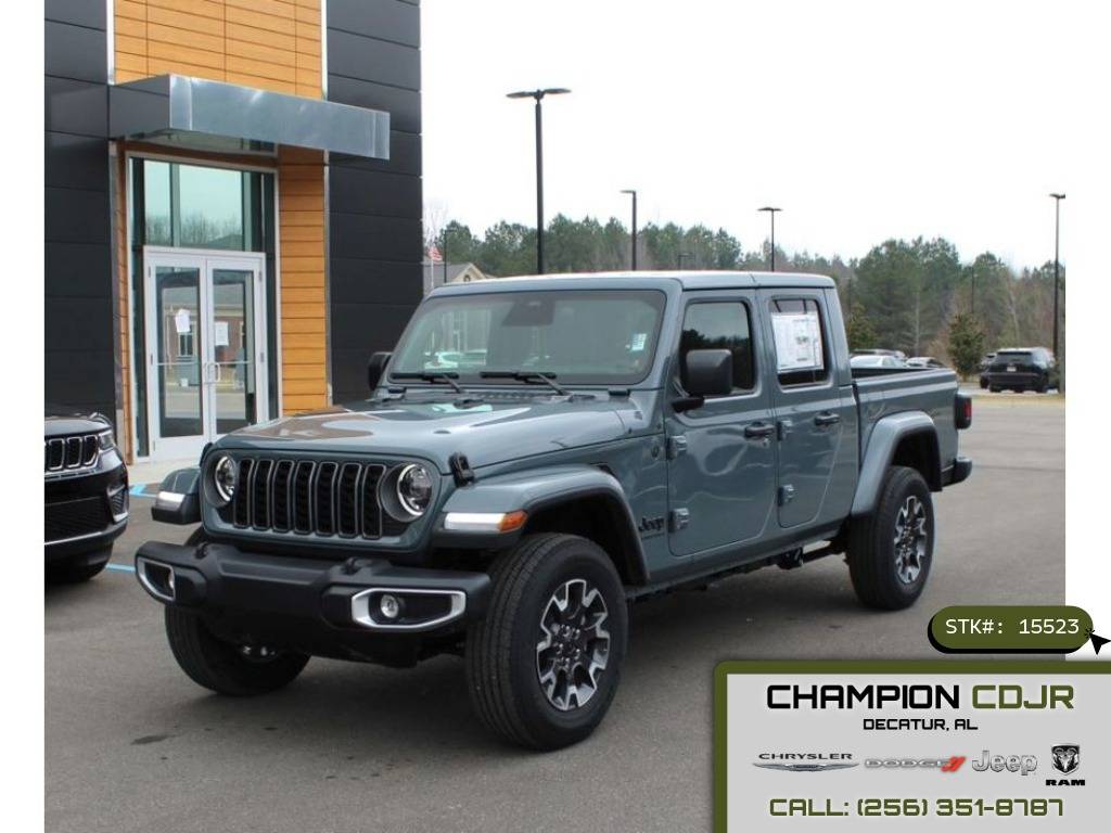 2026 Jeep Gladiator Sahara