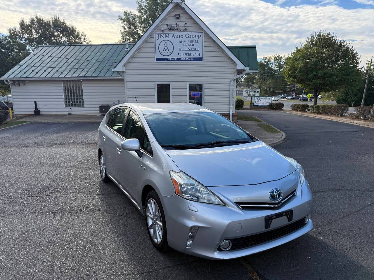 2013 Toyota Prius v Five — Wagon — 110,095 mi — Warrenton, VA