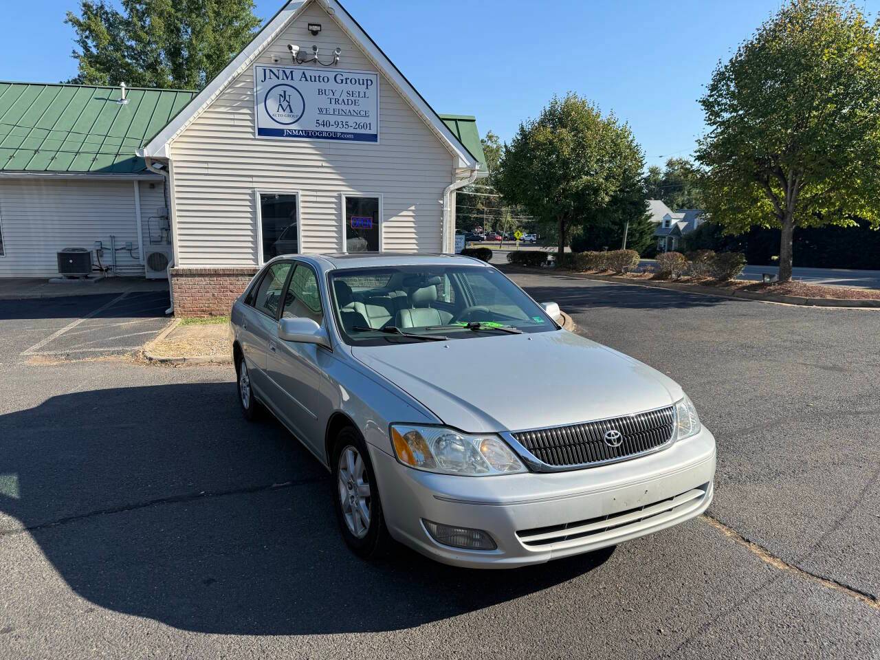 2002 Toyota Avalon XLS — Sedan — 165,197 mi — Warrenton, VA